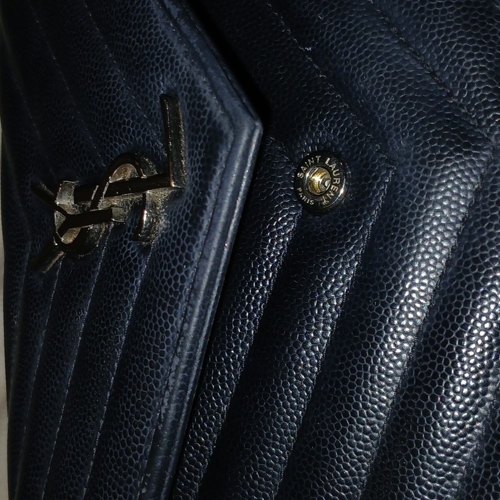 💯% Authentic YSL Envelope Wallet (no chain) - Picture 7 of 17